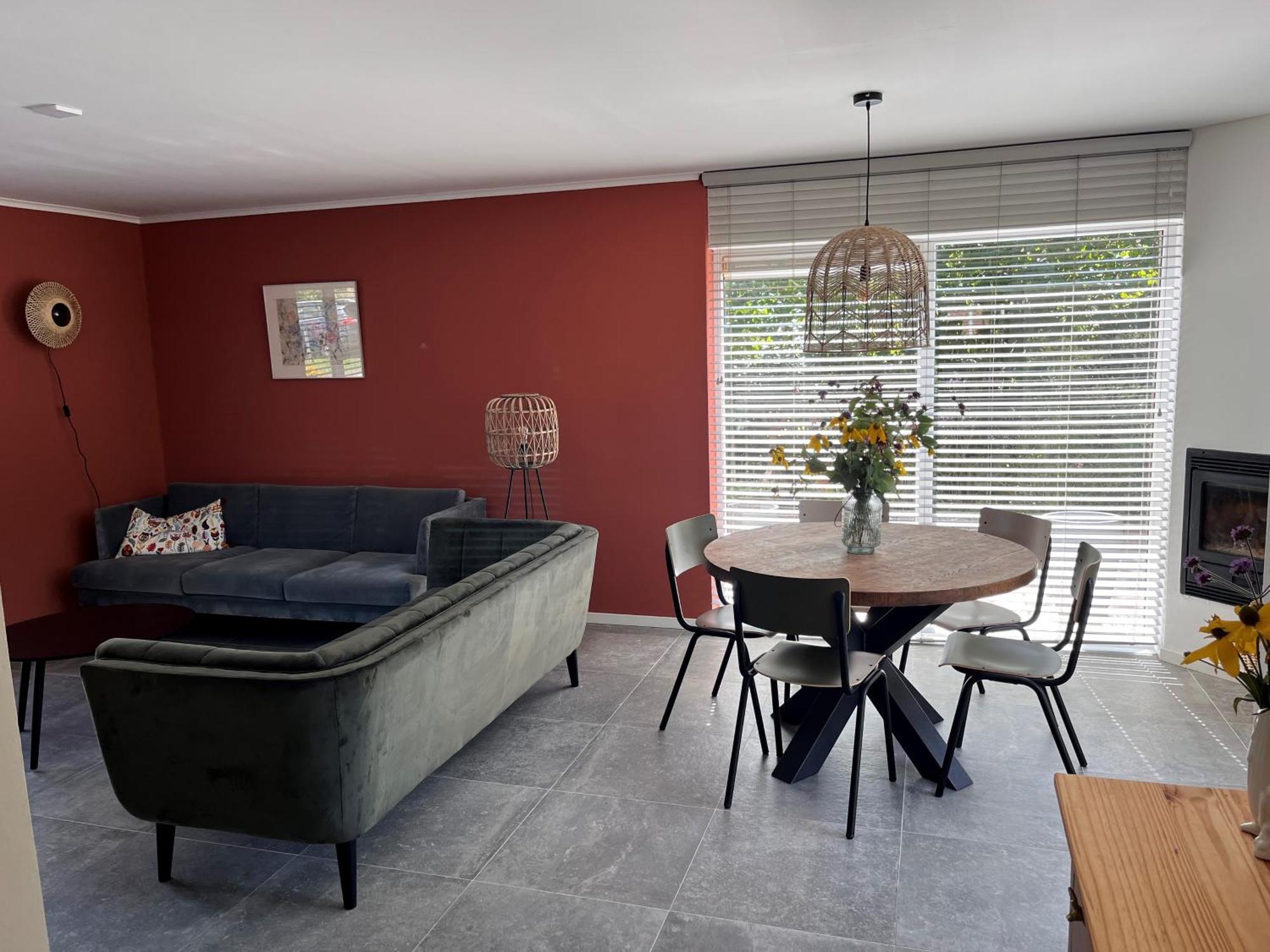 Cosy Vacation With Large Fenced Garden Vakantiehuis
